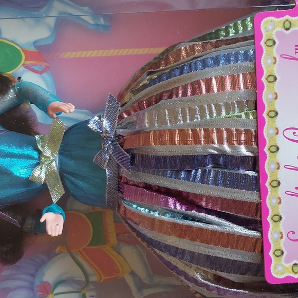 Mattel  barbie starlight carousel dated 1997 new. K B toy special editio… - Picture 6 of 7